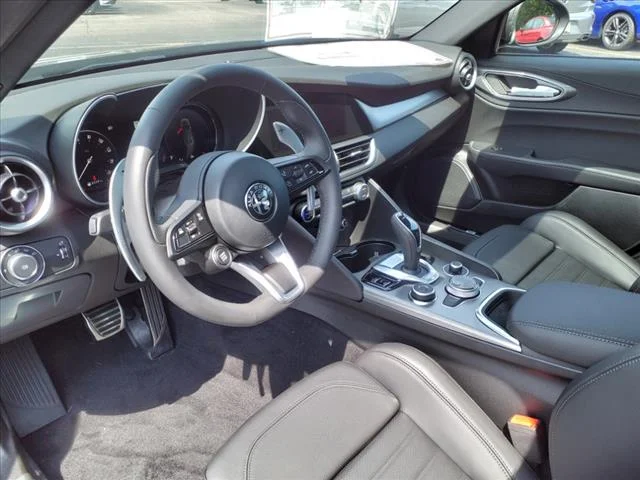 Used 2024 Black Alfa Romeo Veloce image 11