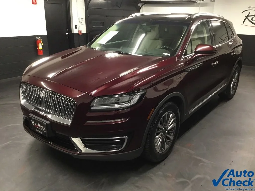 Used 2020 Red Lincoln Reserve image 6