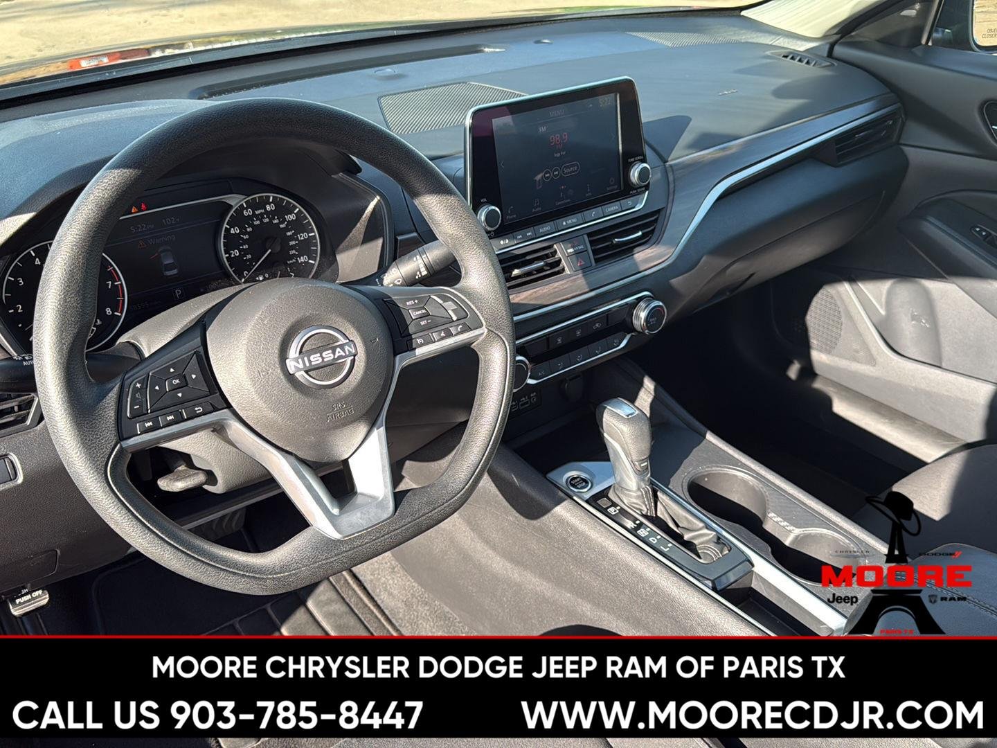 Used 2025 Garnet Pearl Metallic Nissan SV image 24