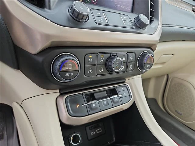 Used 2023 Gold GMC Denali Front-Wheel Drive image 19