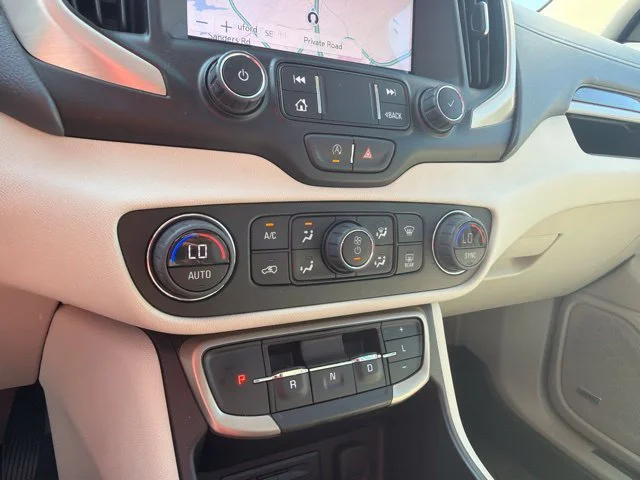 Used 2023 Summit White GMC Denali image 18