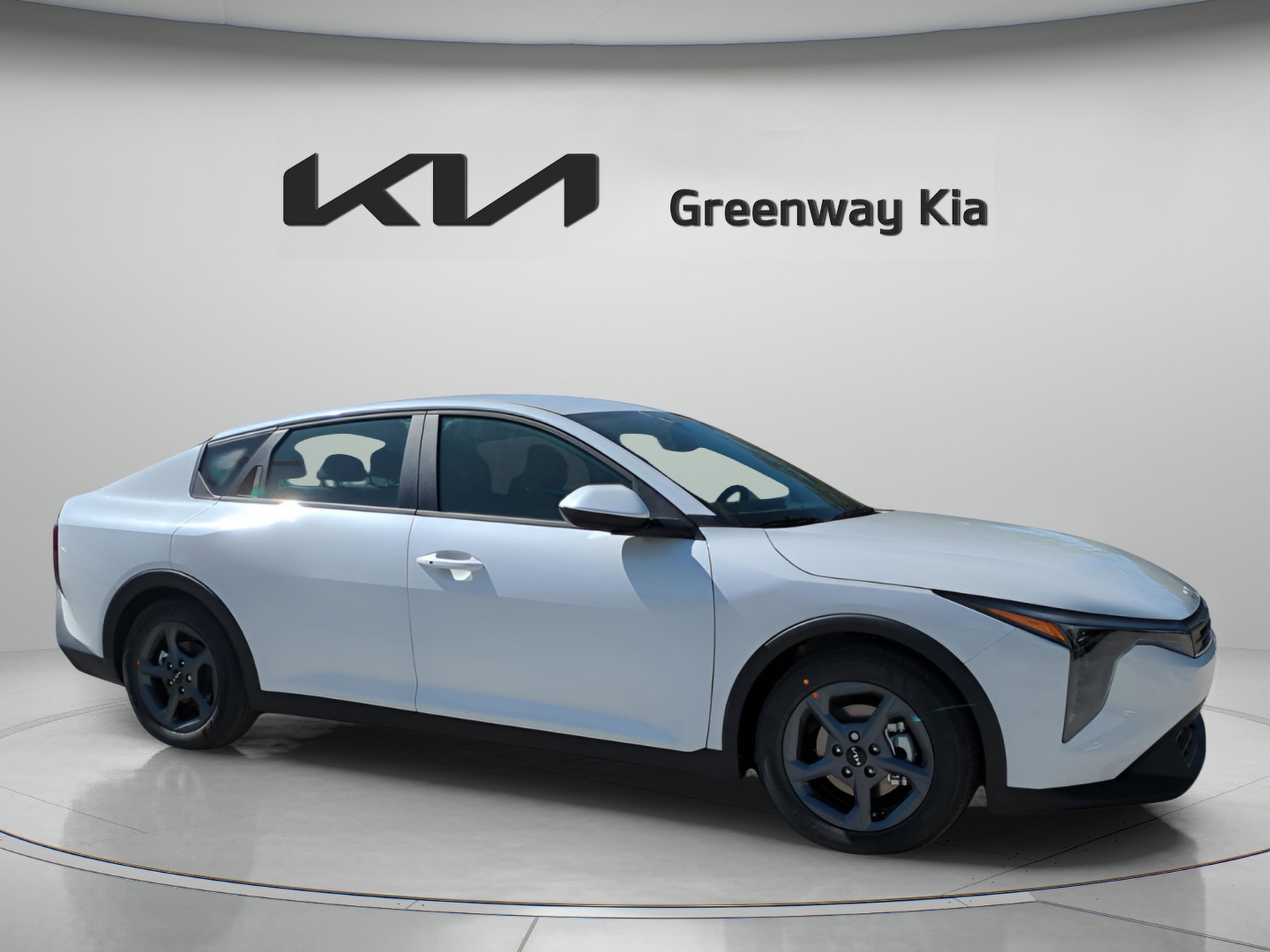 New 2026 Snow White Pearl Kia LXS image 2
