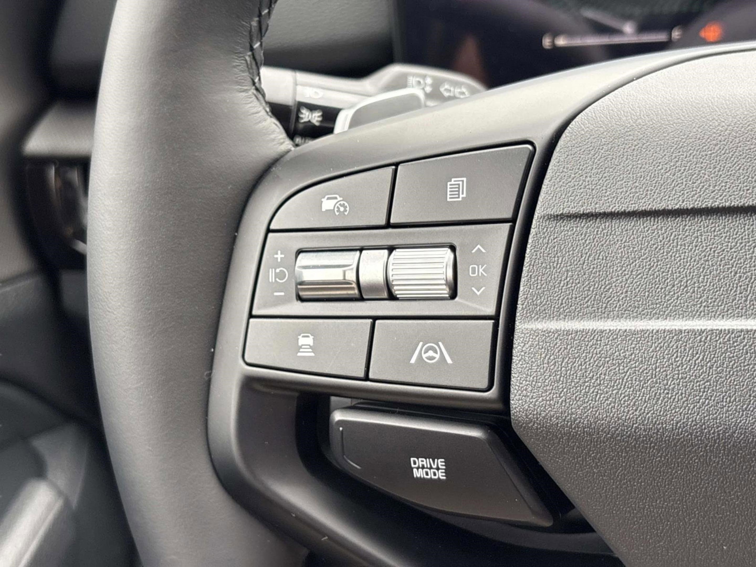 New 2026 Wolf Gray Kia S image 23