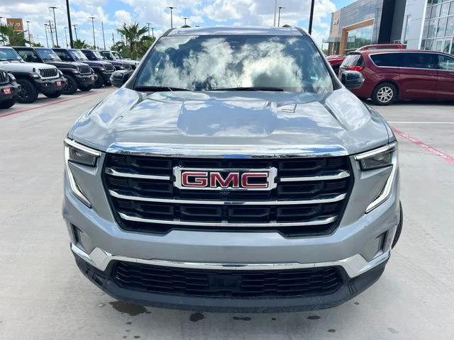 Used 2026 Silver GMC Elevation image 2
