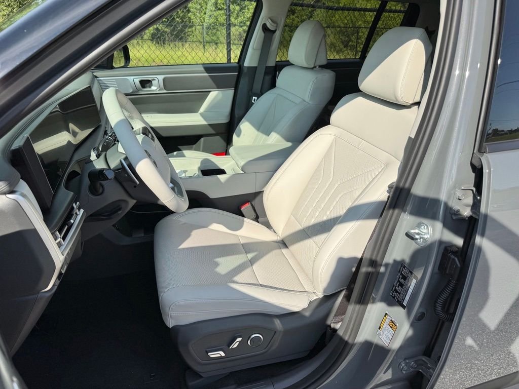 Used 2026 Gray Hyundai SEL image 15