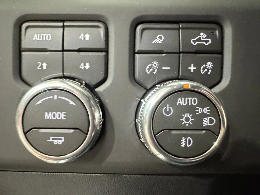 2026 GMC Sierra 2500HD AT4 - Photo 25