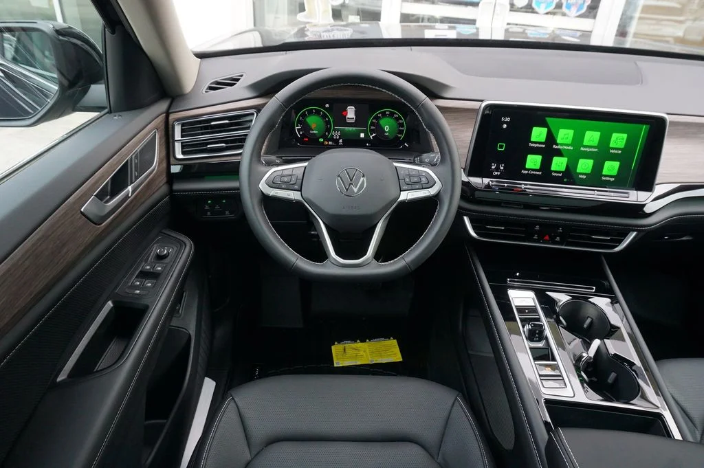 New 2026 Black Volkswagen 2.0T SEL image 13