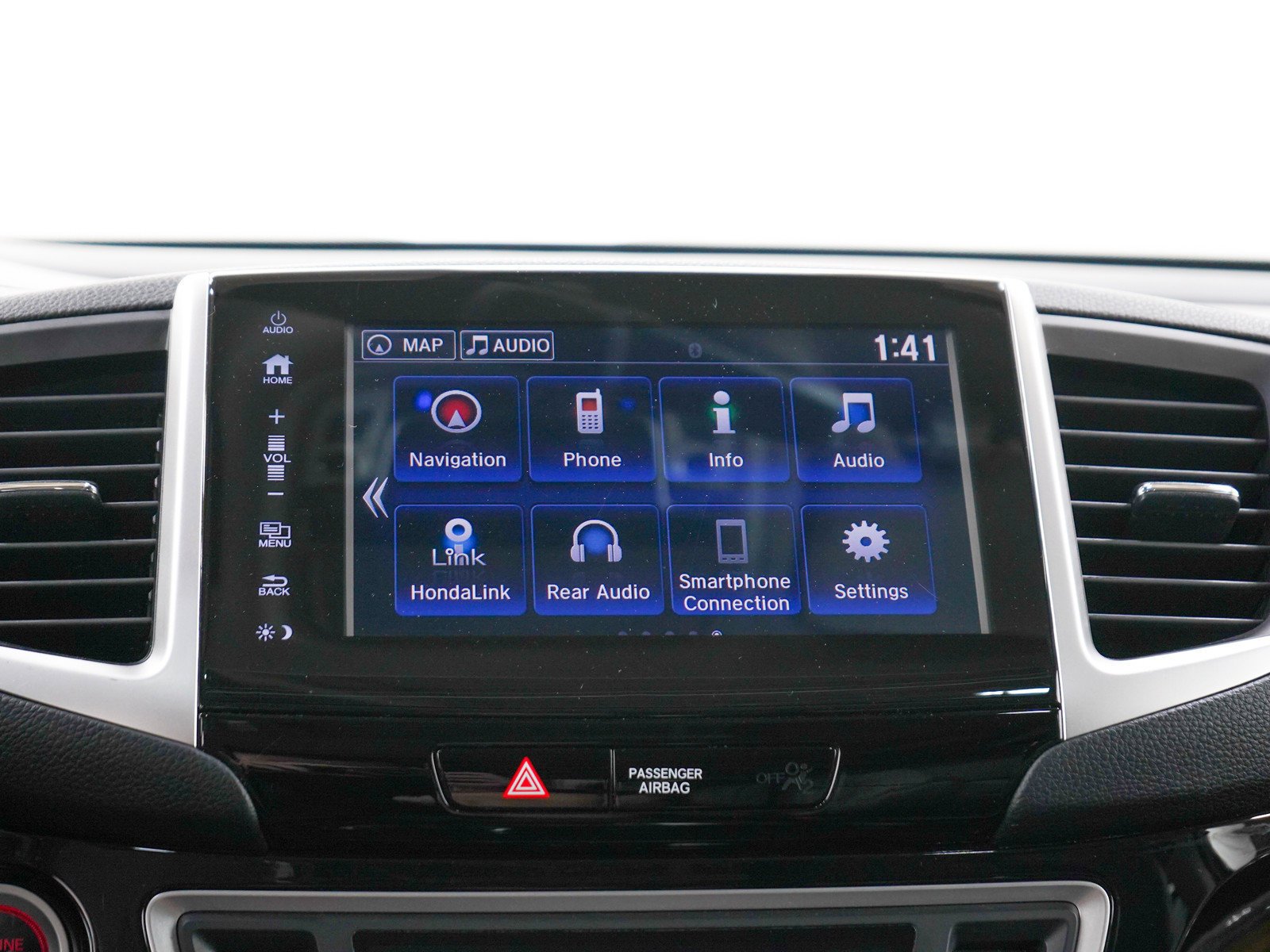 Used 2017  Honda Elite AWD image 23