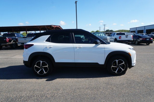 Used 2023  Chevrolet RS image 4