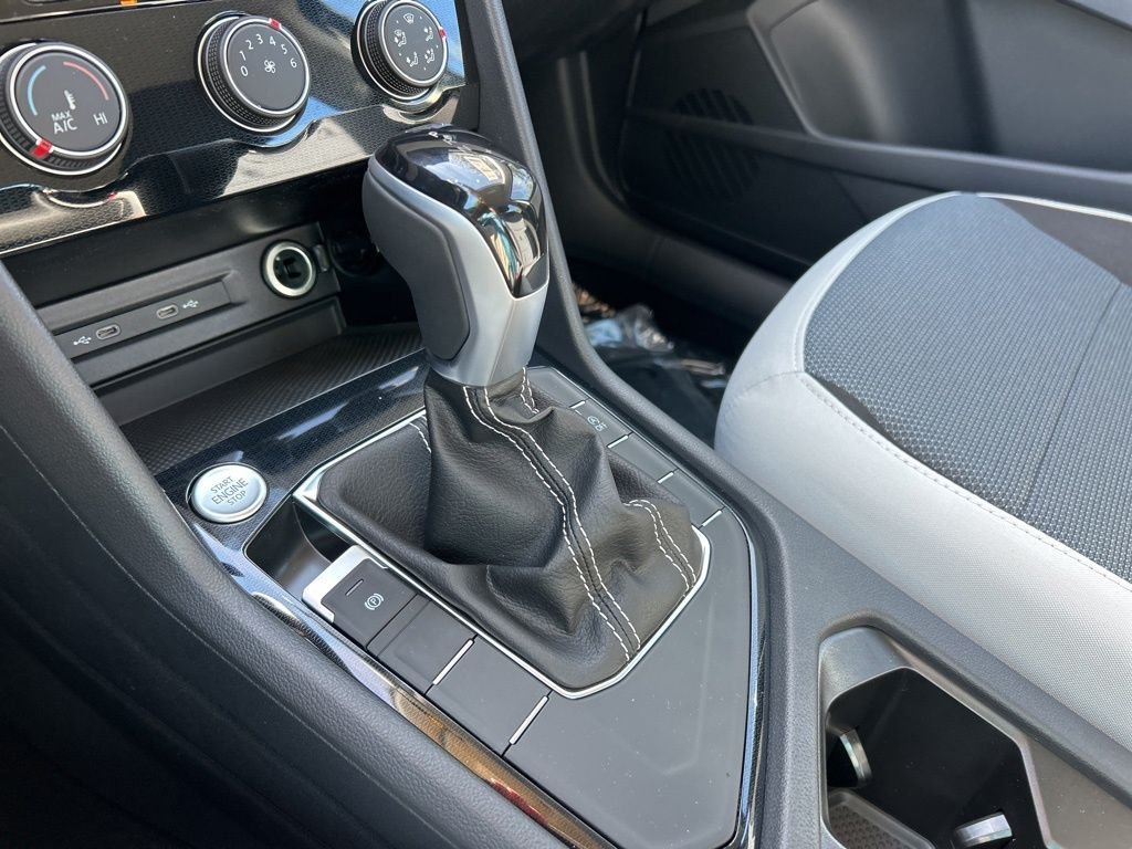 New 2026 Black Volkswagen 1.5T S image 34