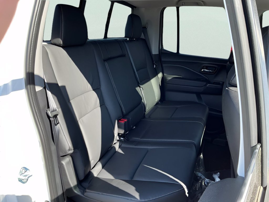 Used 2026 White Honda RTL image 19