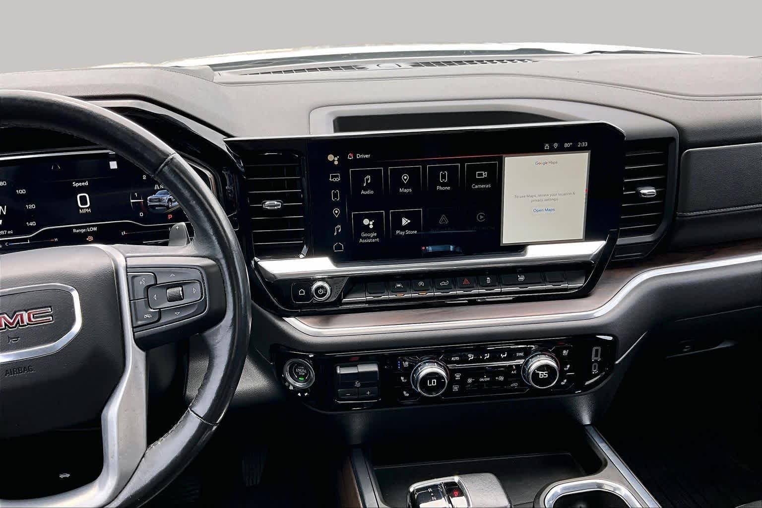 Used 2022 White Frost Tricoat GMC SLT image 7