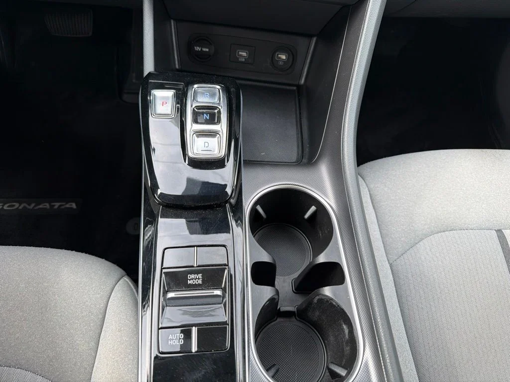 Used 2020 Gray Hyundai SEL image 14