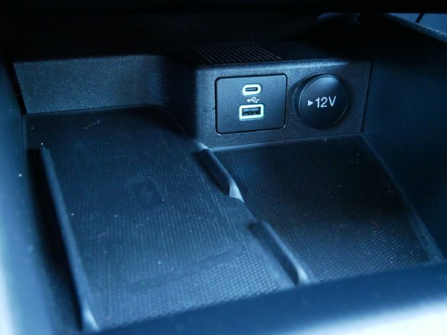 Used 2023 Vapor Blue Ford Platinum image 16