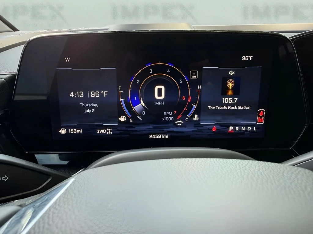 Used 2025  Chevrolet RST image 19