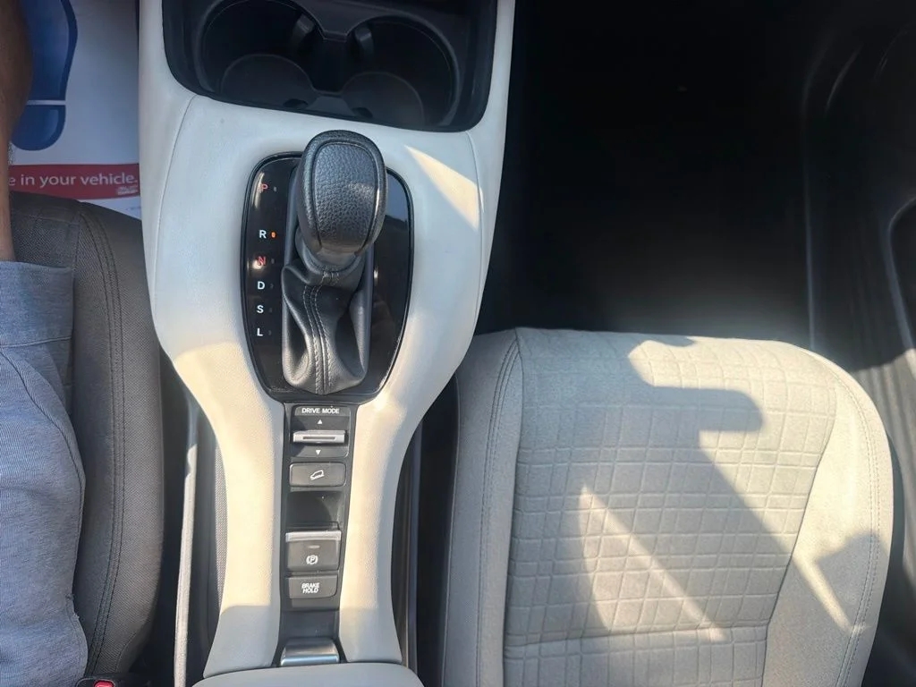 Certified Used 2024 White Honda LX image 32