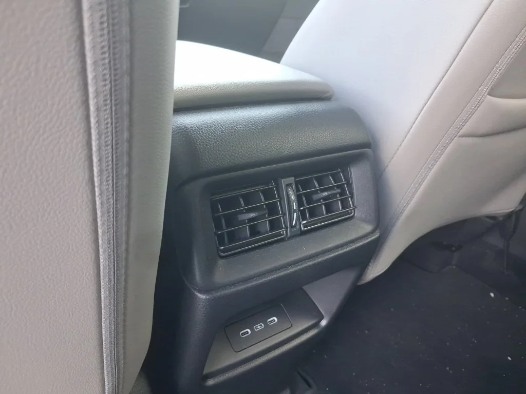 Used 2025 Red Honda EX-L image 24