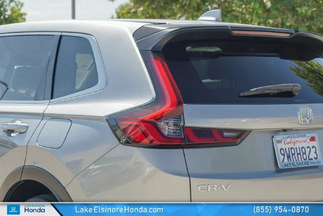 Used 2026 Solar Silver Metallic Honda LX image 12