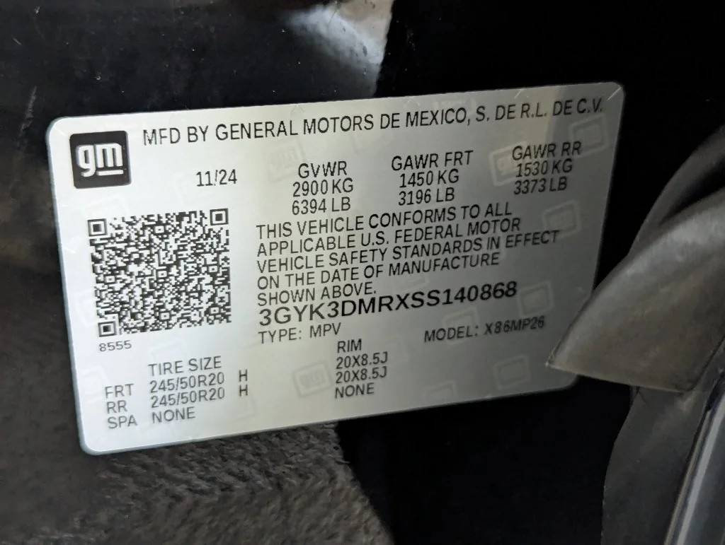 Certified Used 2025 Black Cadillac Luxury 2 image 57