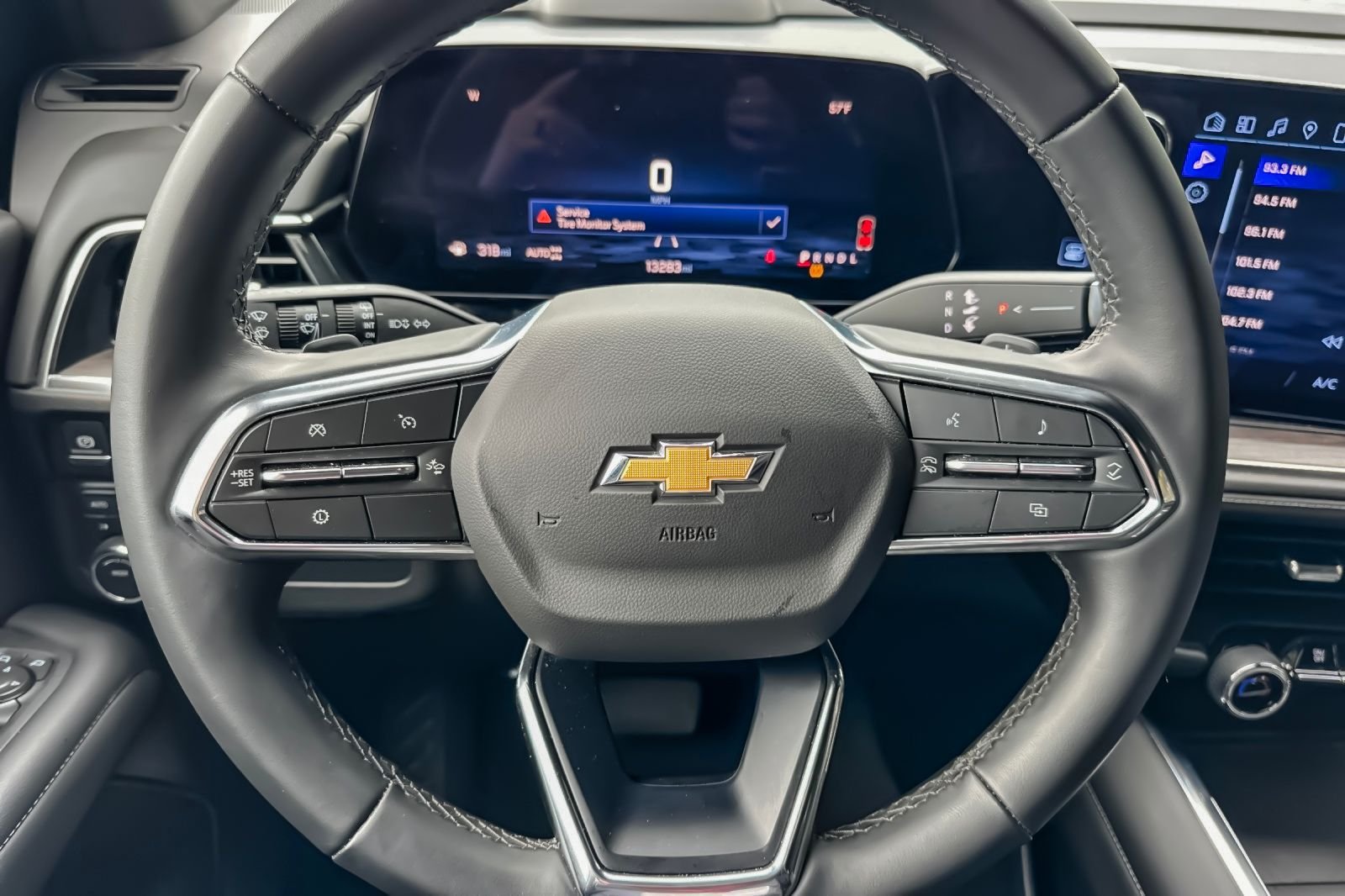 Used 2025 Gray Chevrolet LS image 27