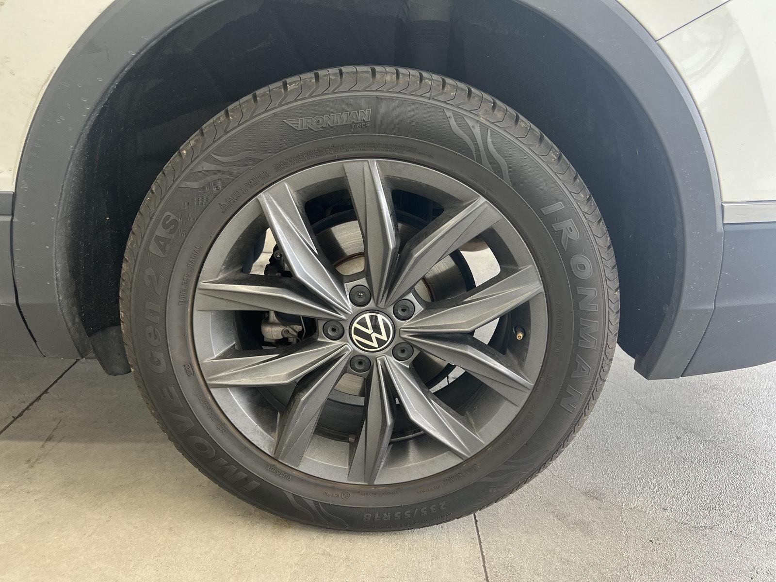 2024 Volkswagen Tiguan SE - Photo 16