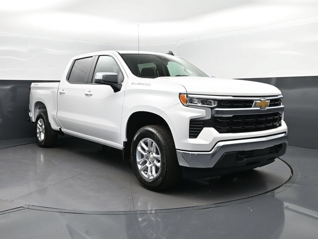 New 2026 Summit White Chevrolet LT (2FL) image 9