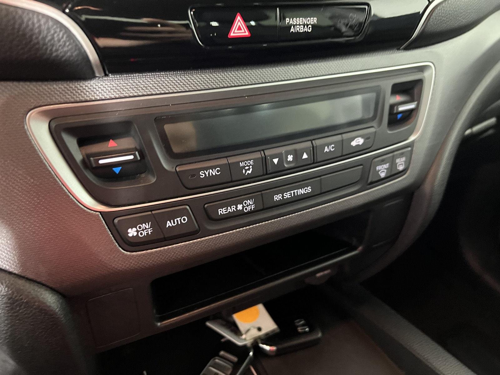Used 2024 Sonic Gray Pearl Honda Sport image 8