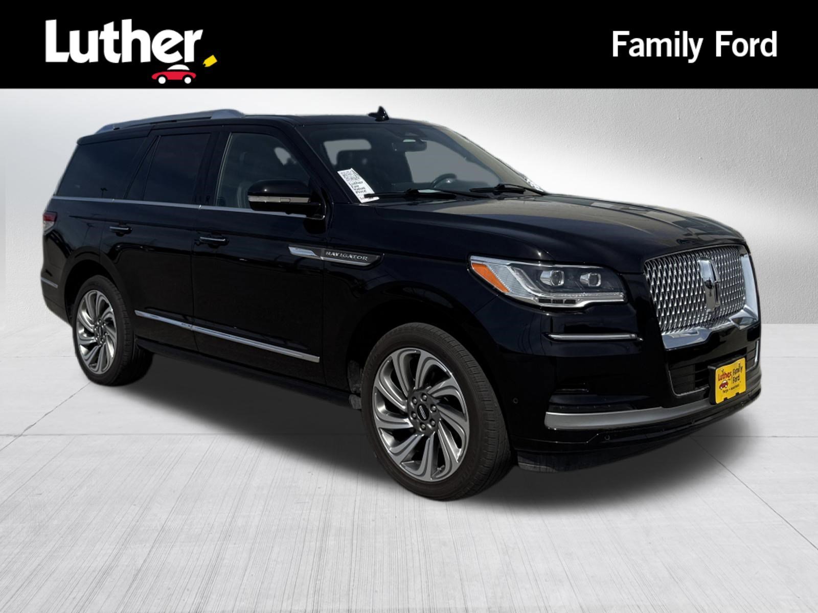 2024 Lincoln Navigator Reserve 4WD's photo