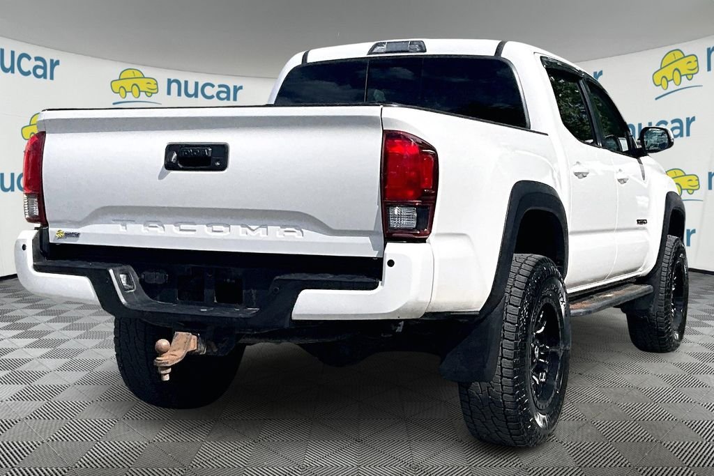 Used 2018 White Toyota TRD Off-Road image 13