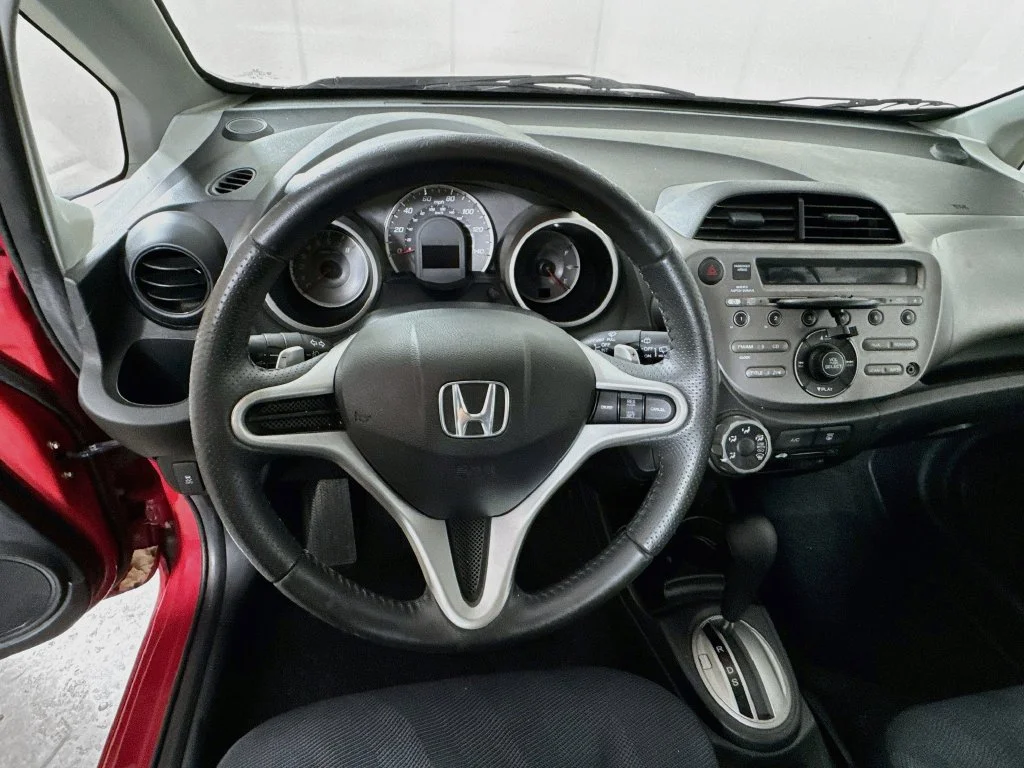 Used 2011 Red Honda Sport image 11