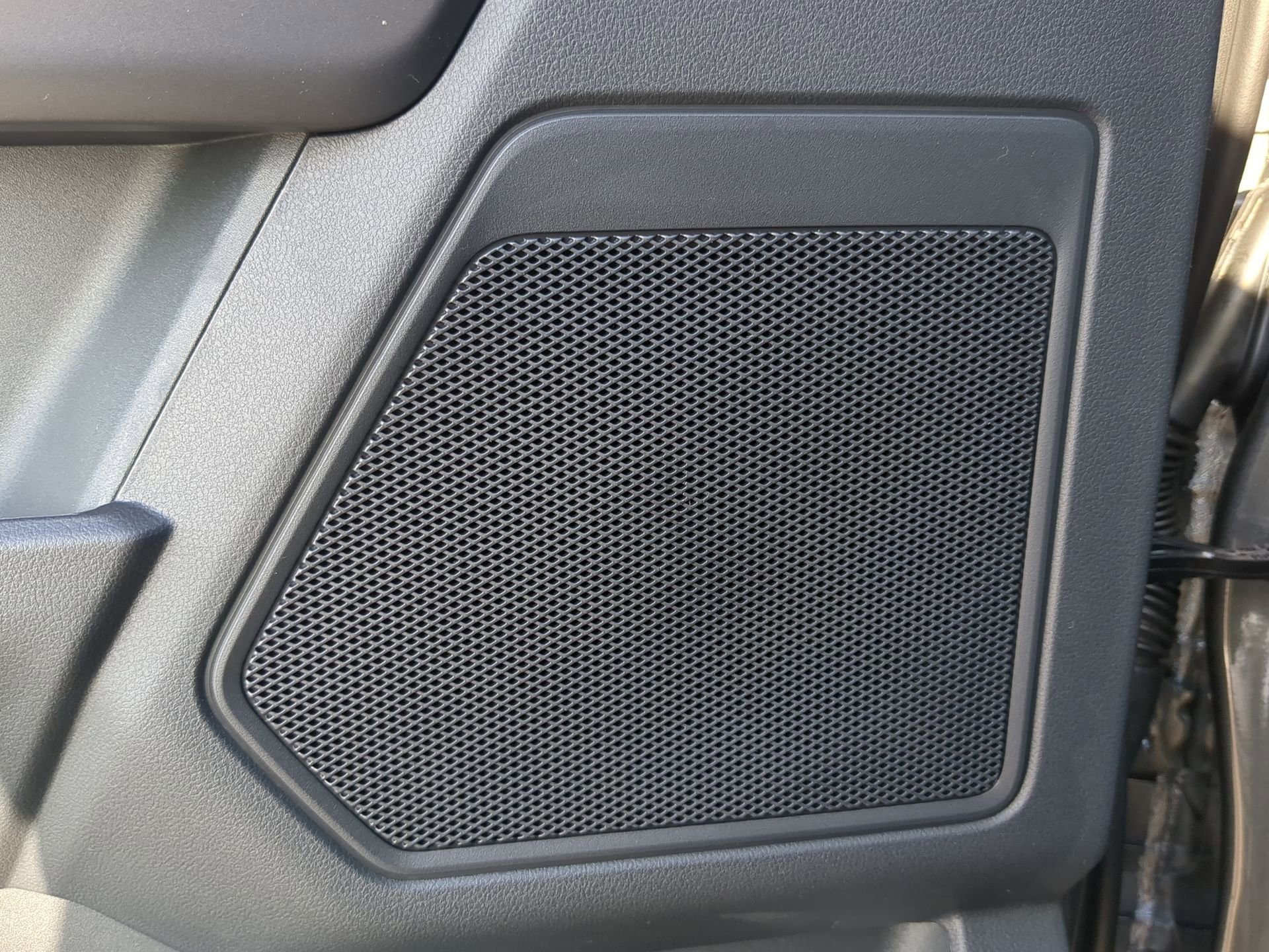 New 2026 Carbonized Gray Metallic Ford XLT image 53