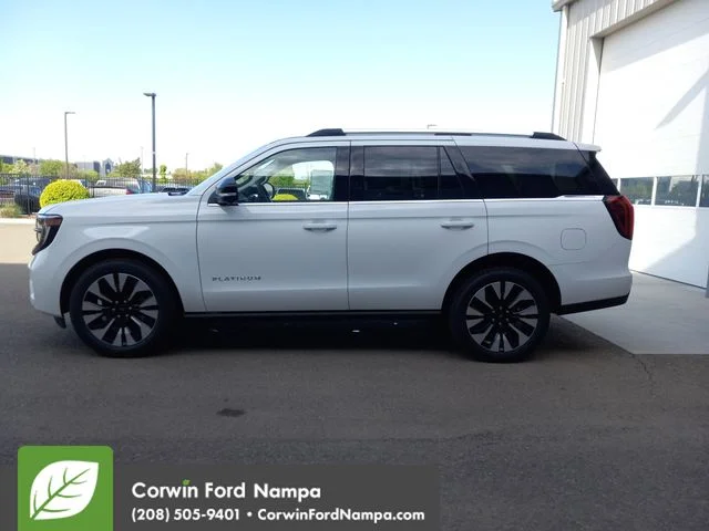 New 2026 Oxford White Ford Platinum image 6