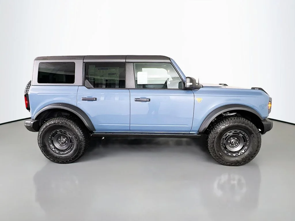 New 2025 Gray Ford Badlands image 18