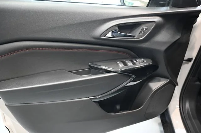 2026 Chevrolet Trax RS - Photo 25