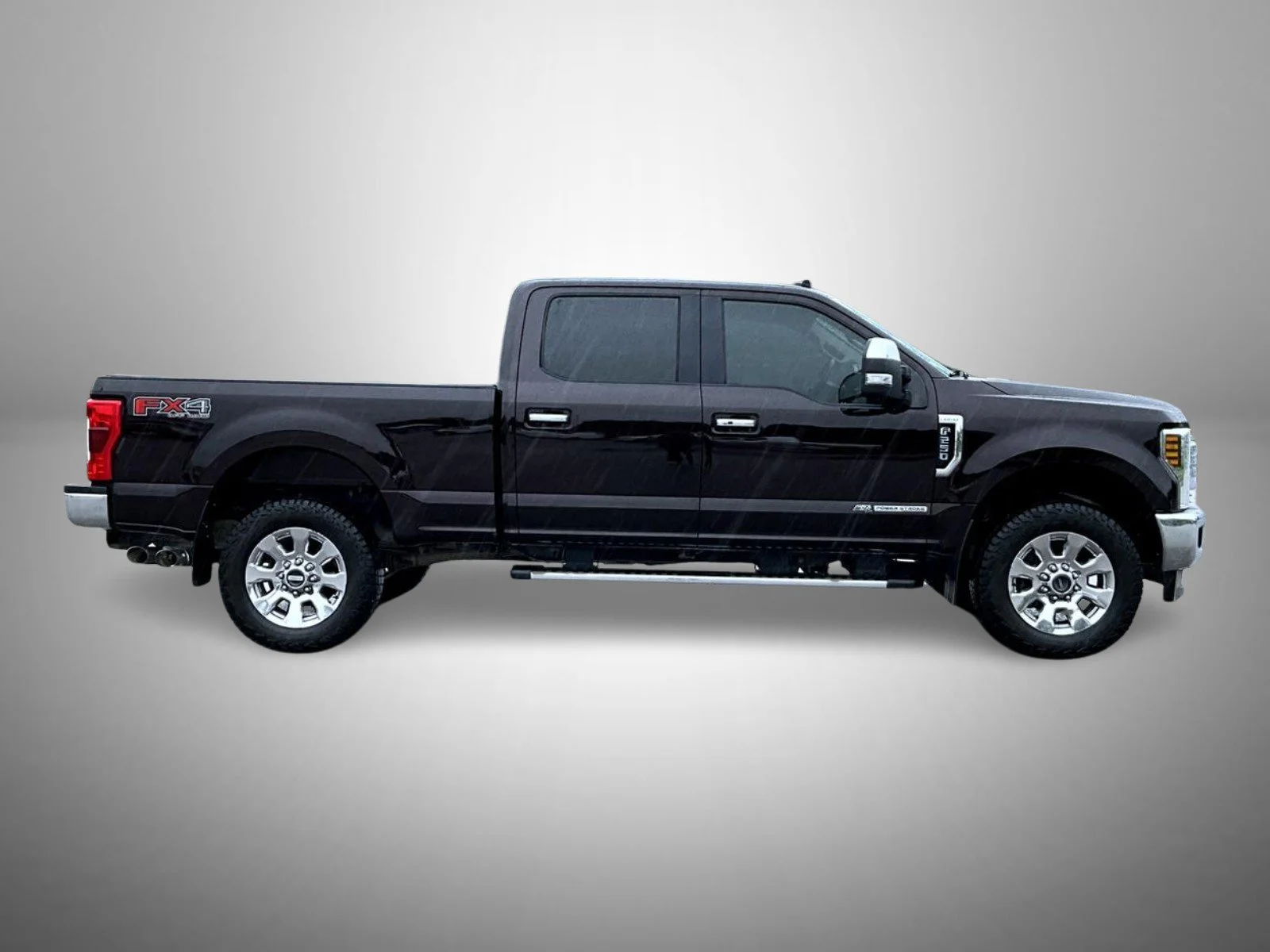 Used 2019 Red Ford Lariat image 4