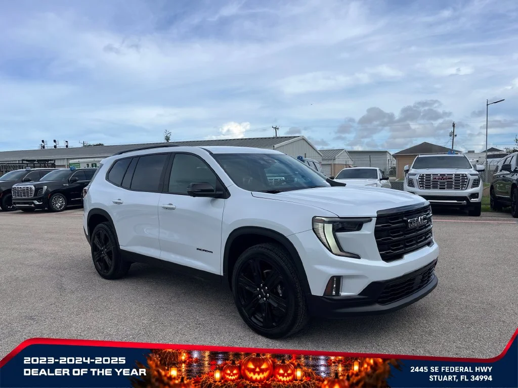 New 2027 Glacier White Tricoat GMC Elevation image 2