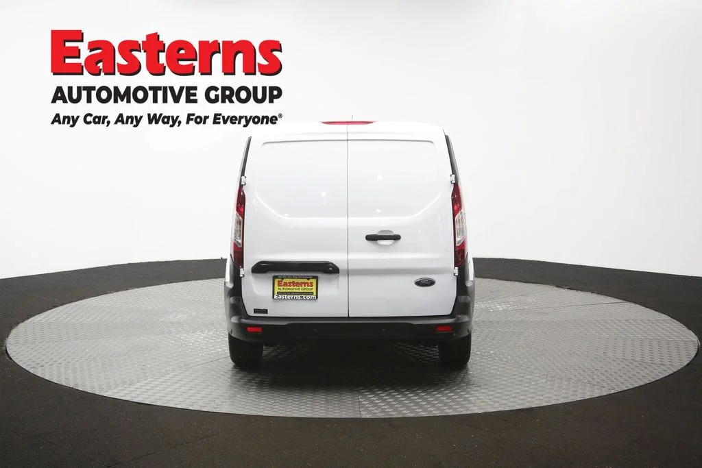 Used 2022 White Ford XL image 36