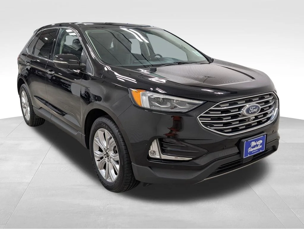 Certified Used 2023 Agate Black Metallic Ford Titanium image 19