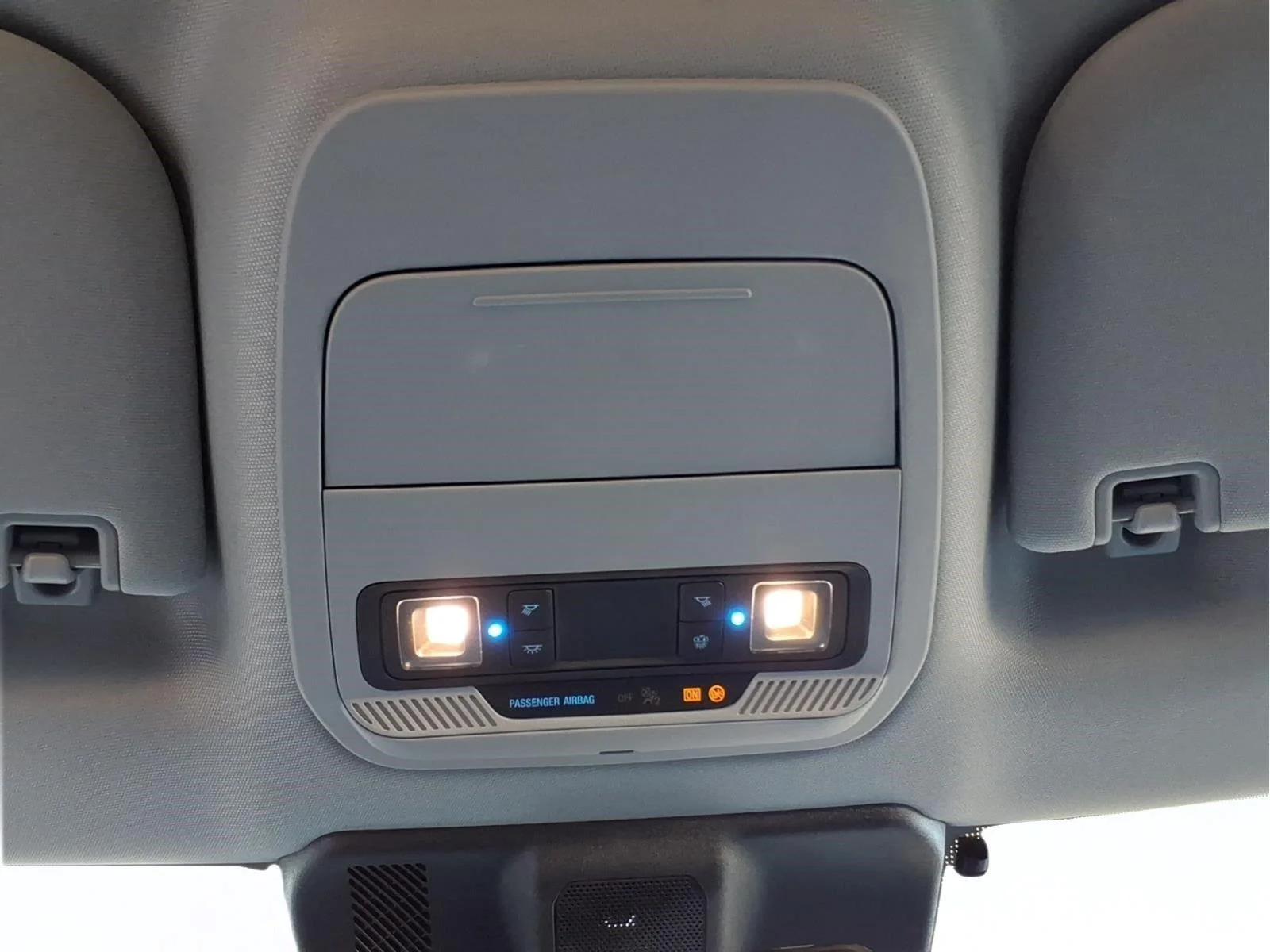 Used 2024  Ford XL image 15