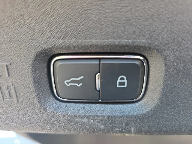 Used 2025 Black Ford Active image 15