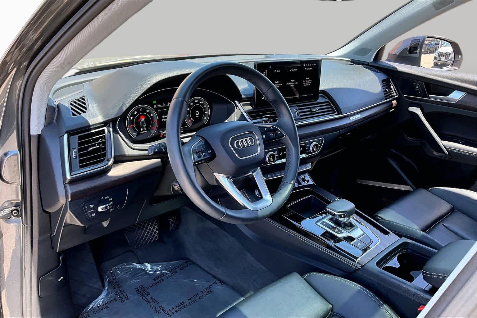 Used 2024 Daytona Gray Pearl Effect Audi S line Premium Plus image 17