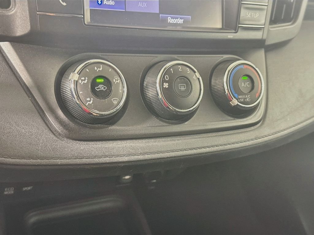 Used 2018 Gray Toyota LE image 14
