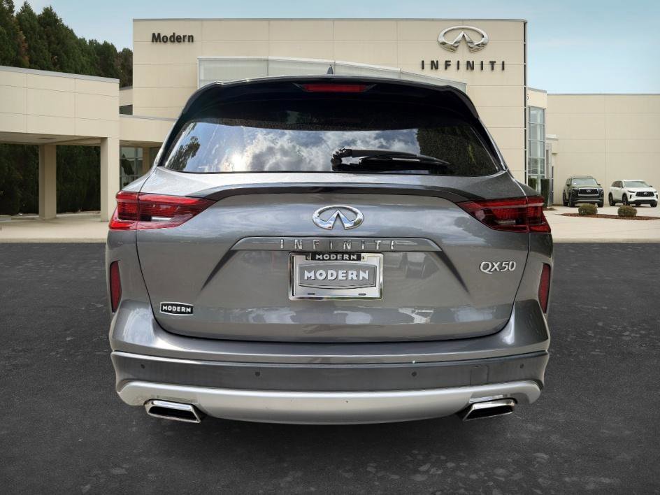Used 2019 Graphite Shadow INFINITI ESSENTIAL image 22