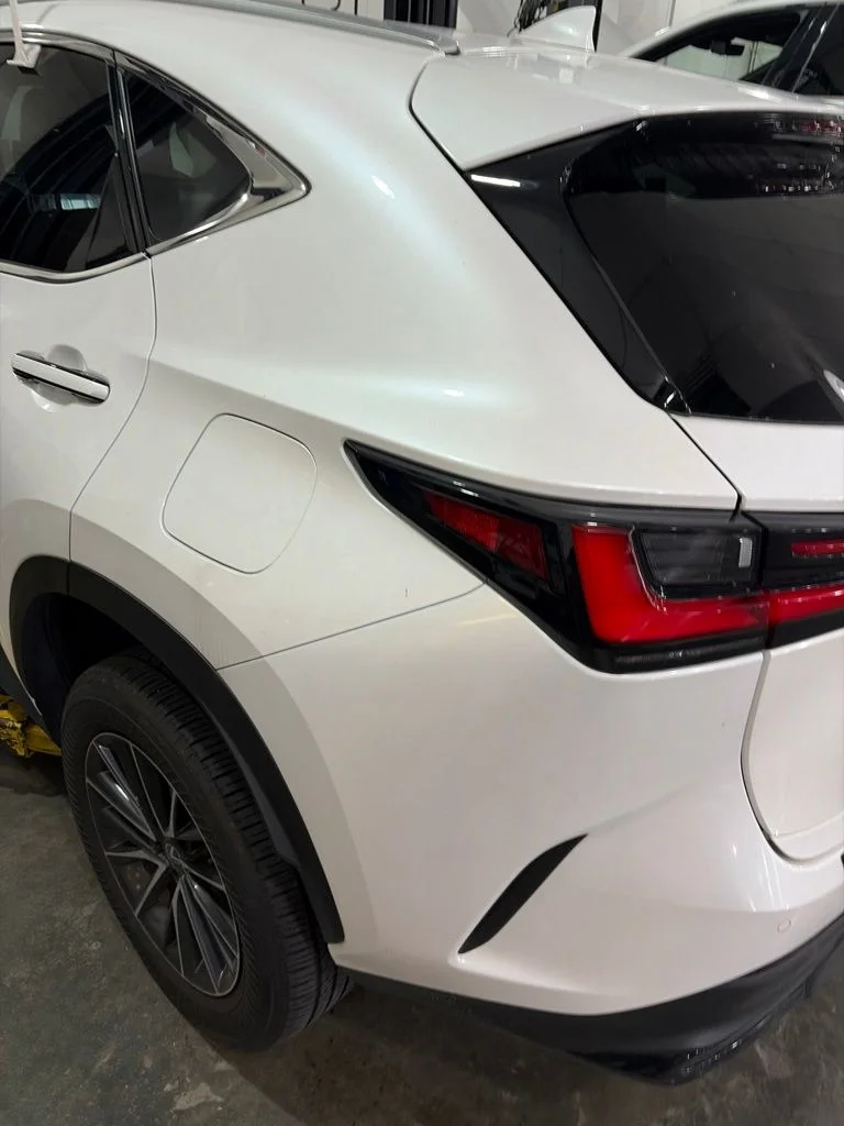 Used 2025 Eminent White Pearl Lexus 250 Premium image 3