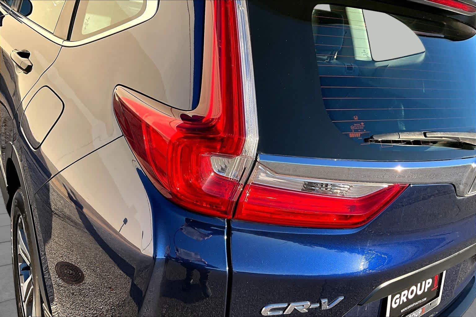 Used 2019 Obsidian Blue Pearl Honda LX image 29