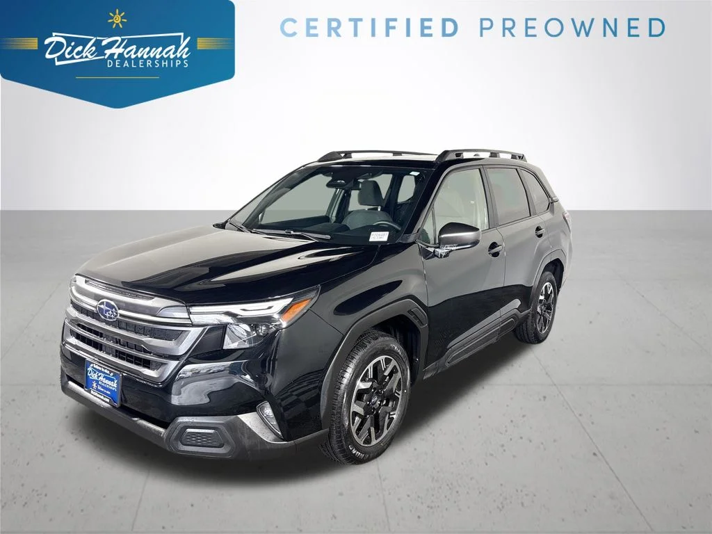 2025 Subaru Forester Premium's photo