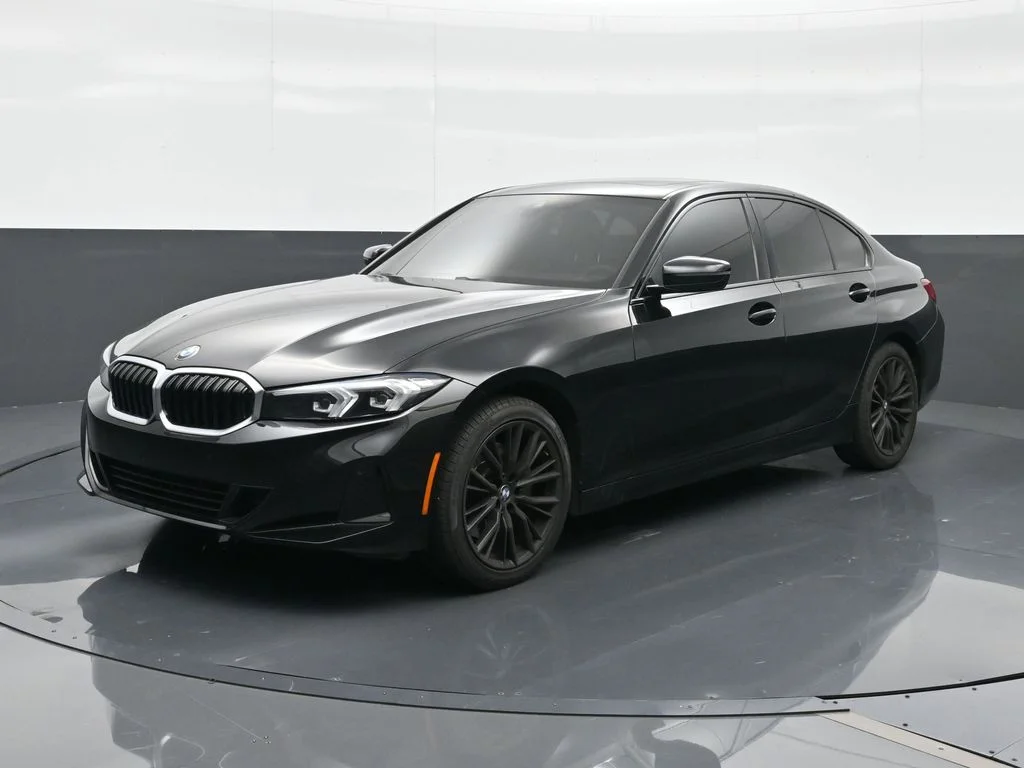2023 BMW 3 Series 330i Sedan's photo