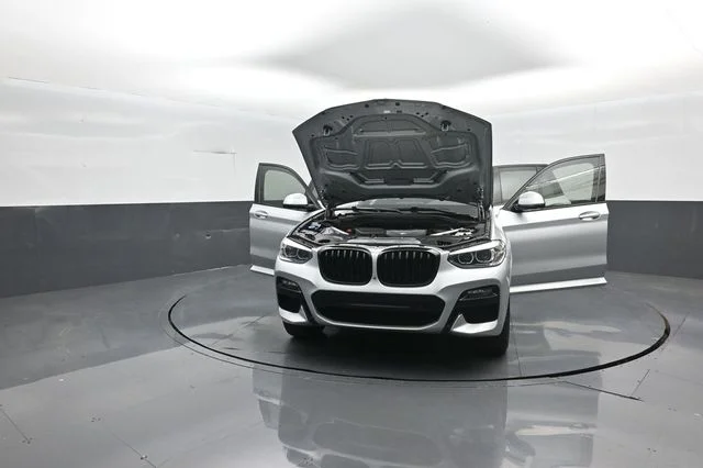 Used 2021 Silver BMW xDrive30i image 49