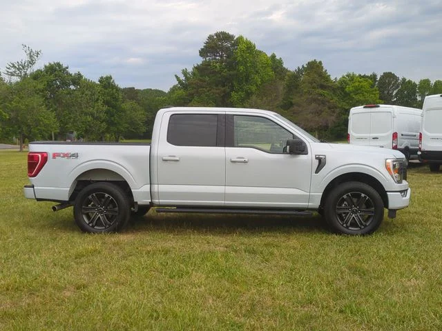 Used 2022 White Ford XLT image 14