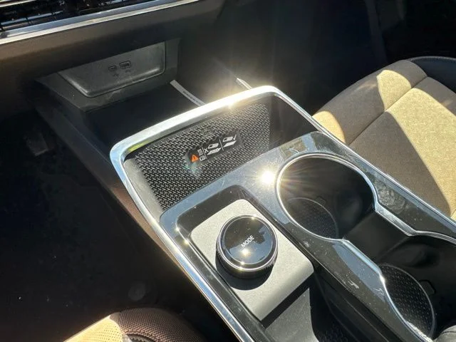 New 2027 White Chevrolet ACTIV image 24